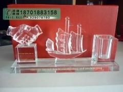 年終盛典，以禮致謝——夢(mèng)煥工藝美術(shù)品打造年度會(huì)議與答謝會(huì)尊貴禮品方案